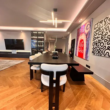 Amazing Luxury Large 4 Bedroom Istinye Park 1 Min 250m2 דירה איסטמבול