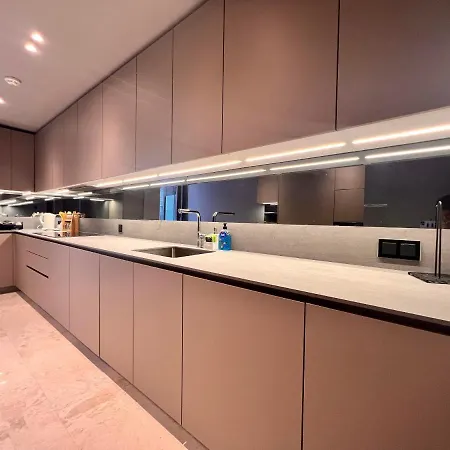 Amazing Luxury Large 4 Bedroom Istinye Park 1 Min 250m2 דירה איסטמבול
